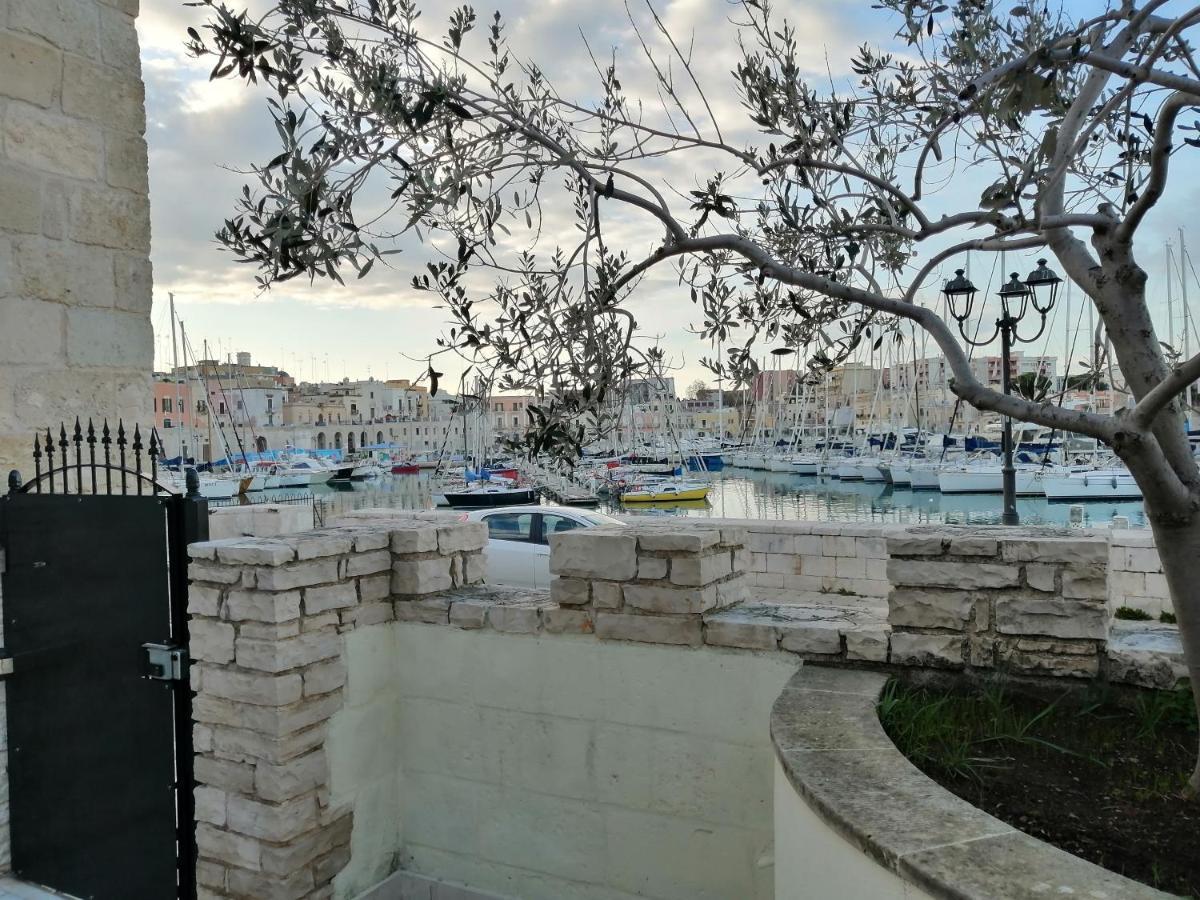 Tre Metri Sopra Il Mare Villa Bisceglie Bagian luar foto