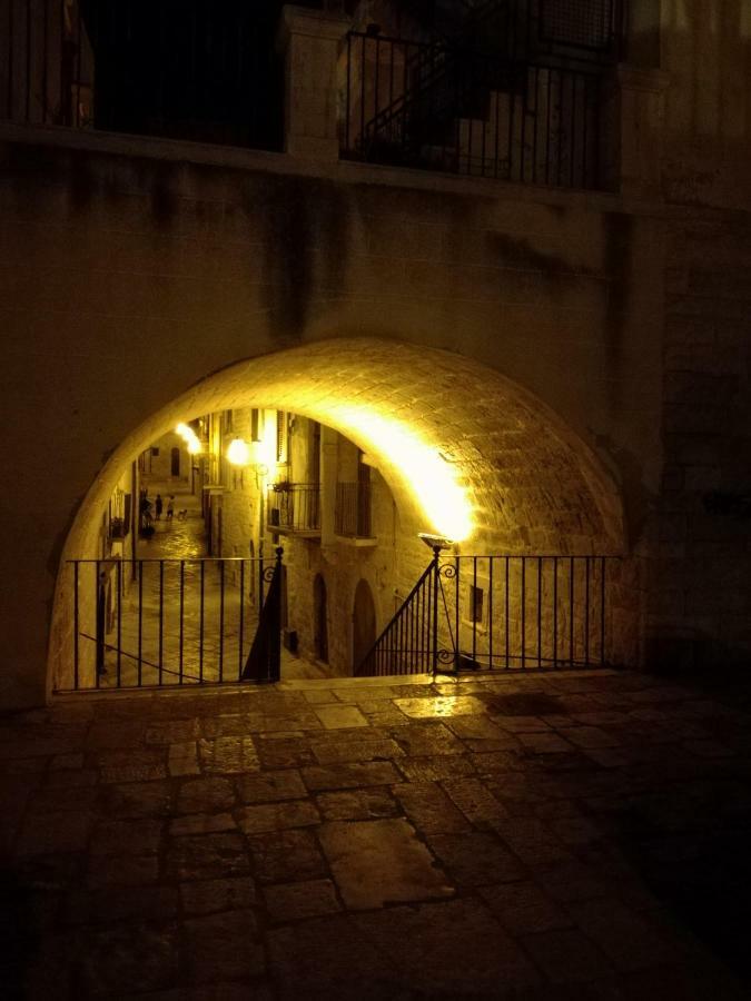 Tre Metri Sopra Il Mare Villa Bisceglie Bagian luar foto