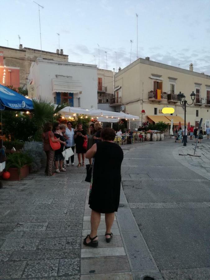 Tre Metri Sopra Il Mare Villa Bisceglie Bagian luar foto